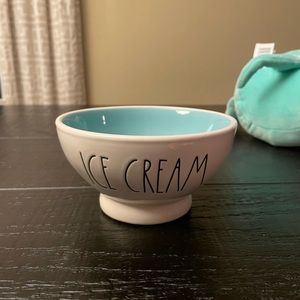 Rae Dunn ice cream bowl teal inside